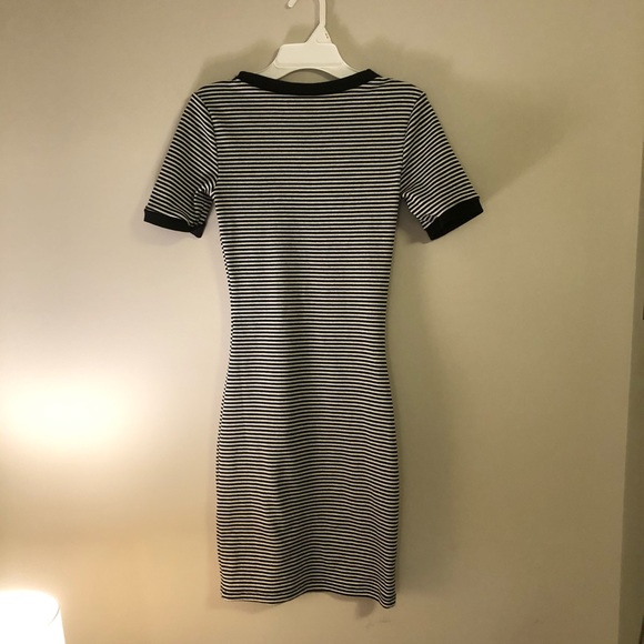 H&M STRIPED RIBBED SHIRT DRESS - Picture 3 of 3